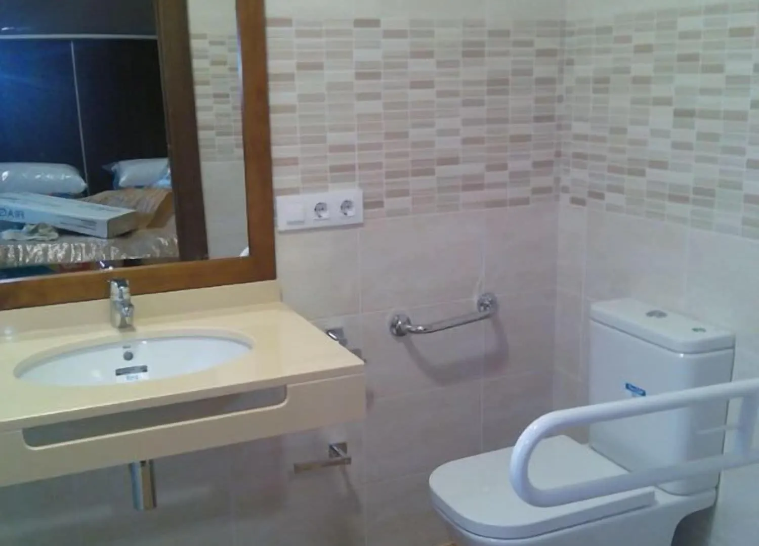 Hotel Plaza Manjon Villanueva Del Arzobispo 2*,